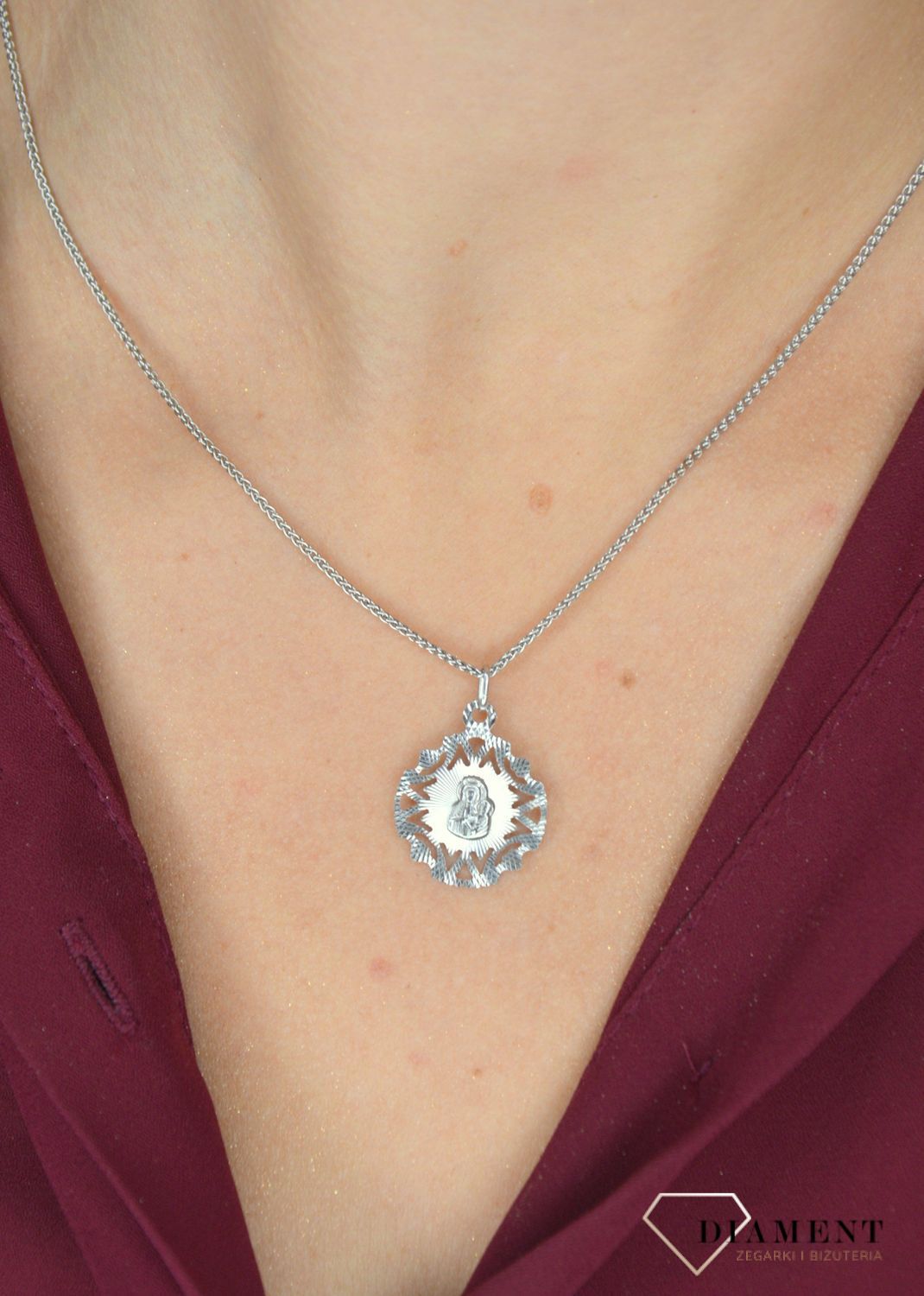 Złoty łańcuszek 585 Lisi ogon Białe złoto 1 mm DIA-LAN-1207-585 1mm ✅ Złoty łańcuszek został wykonany z najwyższej jakości 14-karatowego białego złota.jpg